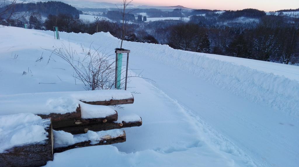 Apartmany Na Rozcesti Lomnice nad Popelkou Bagian luar foto