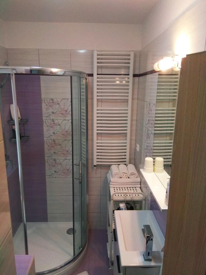 Apartmany Na Rozcesti Lomnice nad Popelkou Bagian luar foto