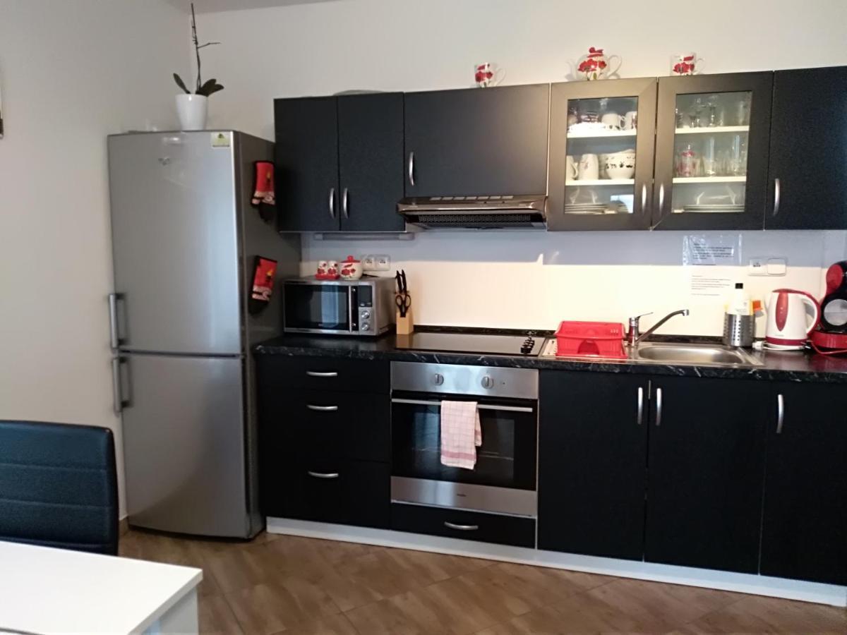 Apartmany Na Rozcesti Lomnice nad Popelkou Bagian luar foto